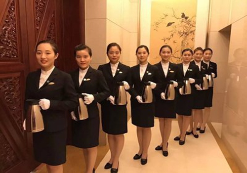 庐山全国首创直升机旅游 游客10分钟就能上庐山