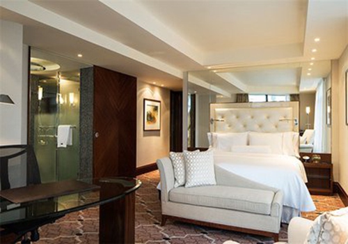 半岛酒店明开业 客房为上海最大
